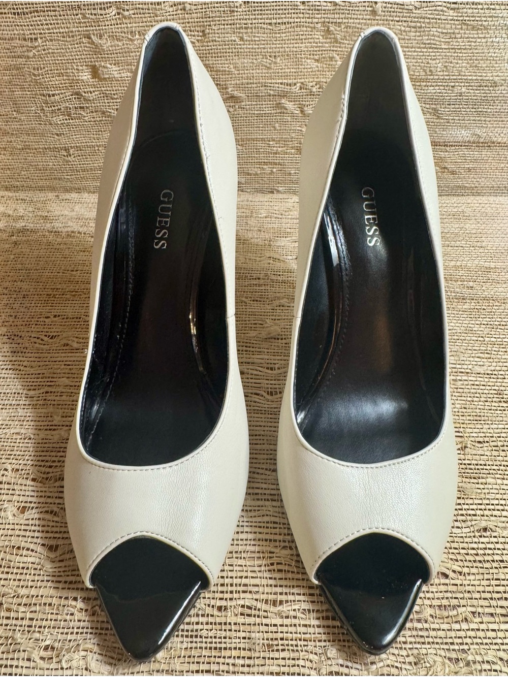 GUESS Peep Toe Stiletto Heels White with Black Patent Heels and Toe Points Sz 8 - Picture 8 of 16